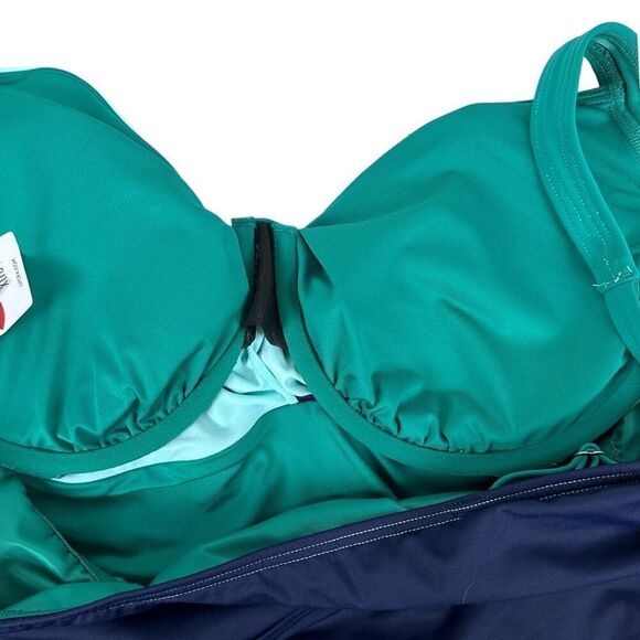 Lands’ End Women's Wrap Underwire Tankini Swimsuit Top Size 18 NEW - Picture 5 of 9